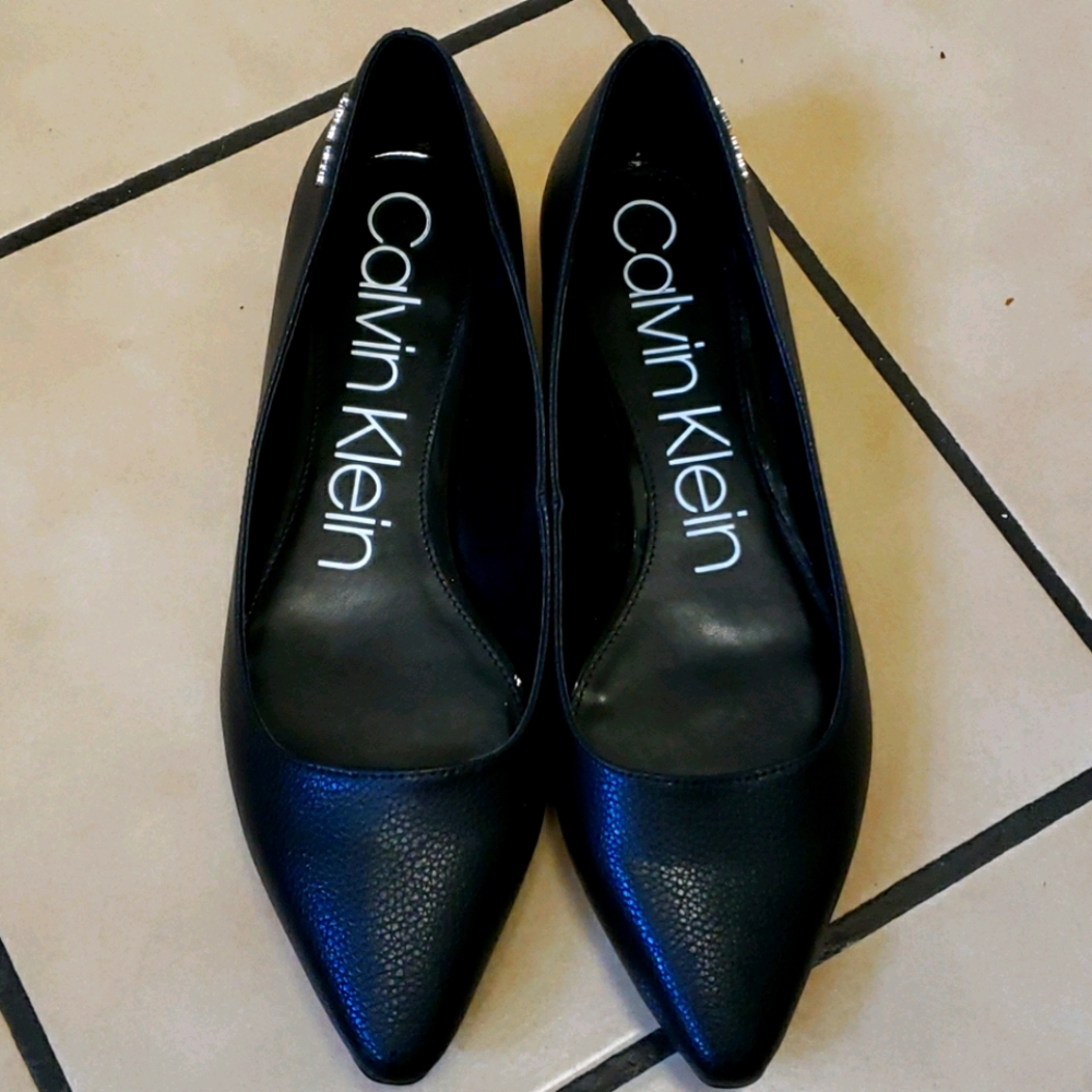 Calvin Klein Flats